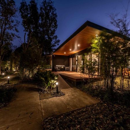 Ananda Cabin - Ezra Viniti Resort Tagaytay City Luaran gambar