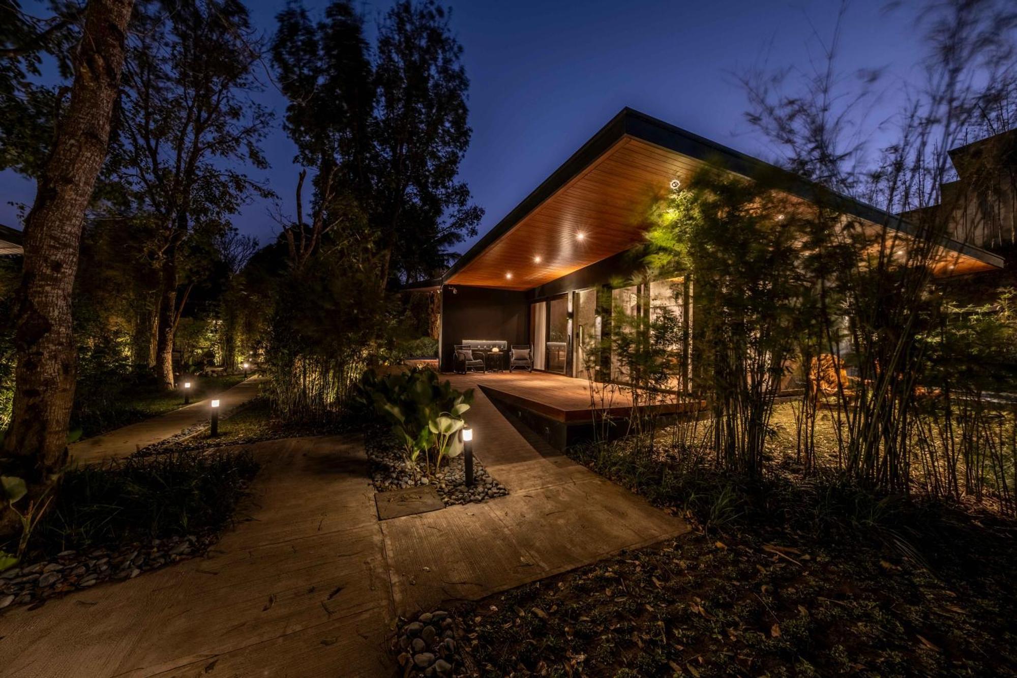 Ananda Cabin - Ezra Viniti Resort Tagaytay City Luaran gambar